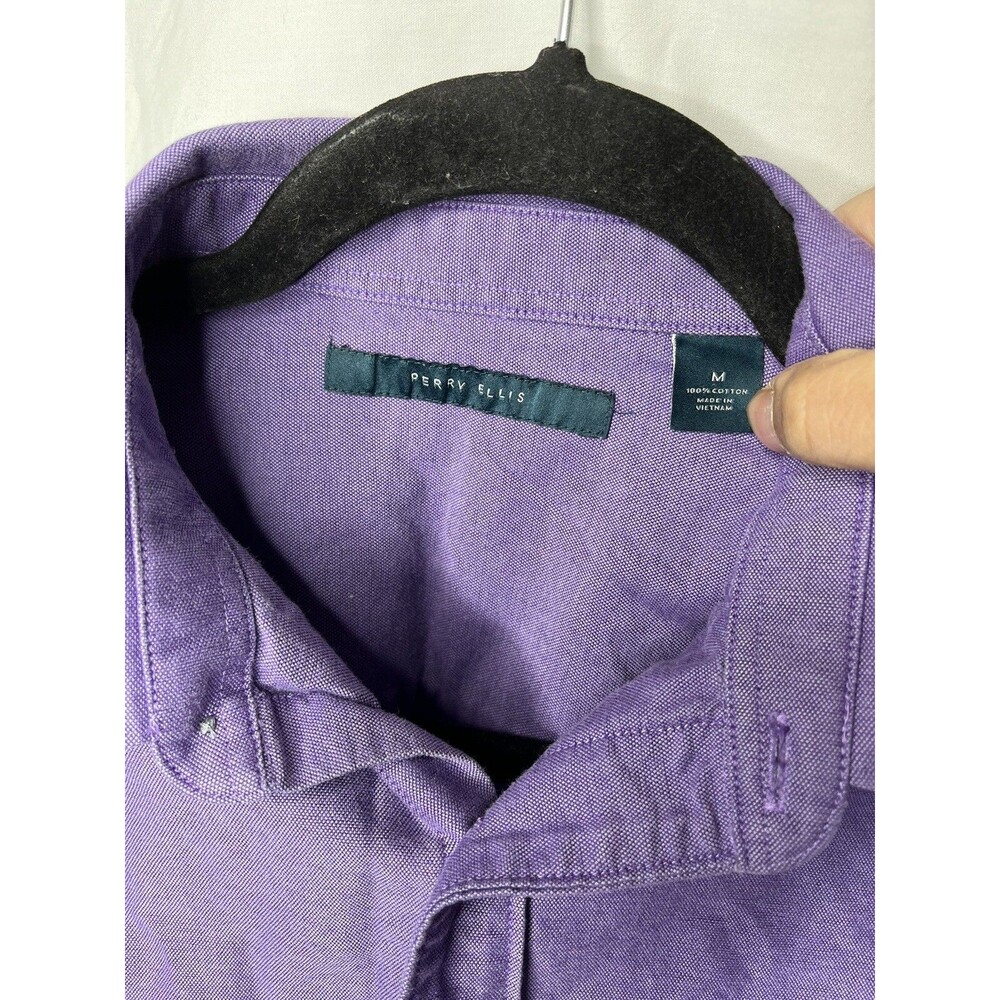 Perry Ellis Casual Button Up Mens Shirt Size -Medium- night purple